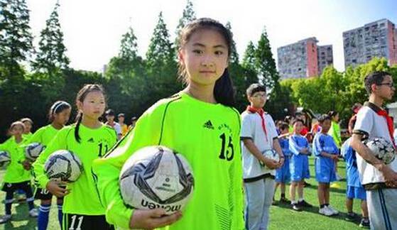 校園足球有了專(zhuān)項(xiàng)經(jīng)費(fèi) 將建百處籠式足球場(chǎng)