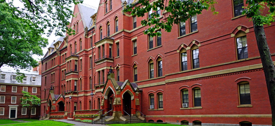 國際學(xué)?；鸨褐袊鳶AT考生將突破全球1/10