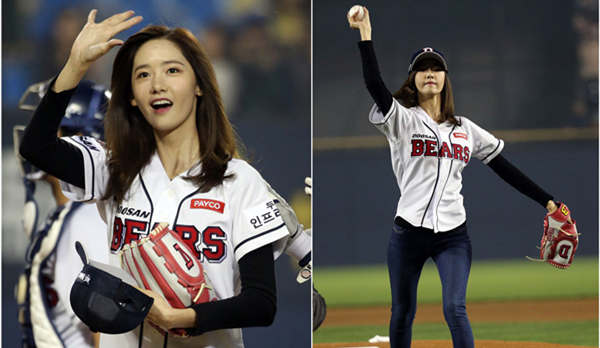 少女時(shí)代成員為棒球聯(lián)賽開球 撒嬌可愛 性感爆表