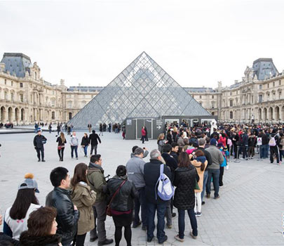 巴黎盧浮宮等主要公共場所重新開放