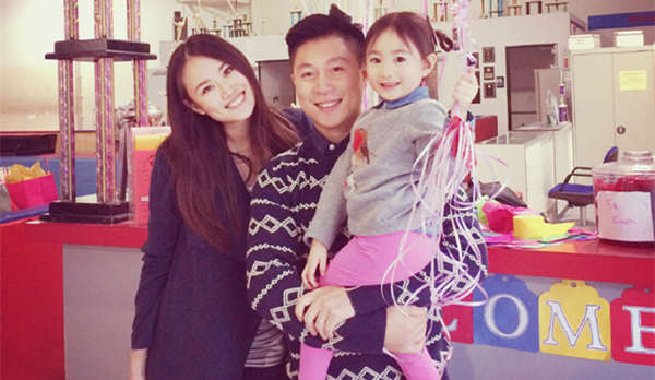 奧莉生日李小鵬曬溫馨合照