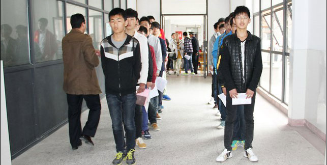 四川首個男幼師班尚在招生 學(xué)生紛紛被“預(yù)定”