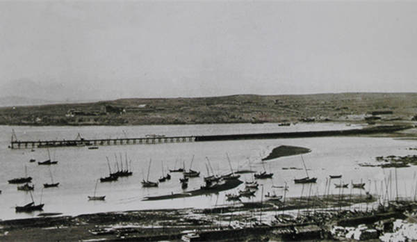 組圖：20世紀(jì)初期青島港口碼頭