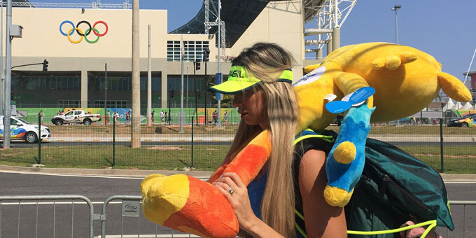 記者偶遇巴西女排名將&nbsp;輸了比賽熱情不減