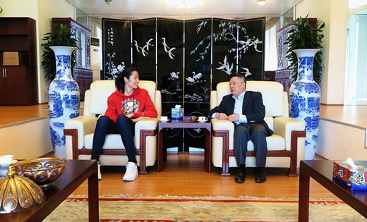 中國女排隊員朱婷應邀做客駐伊斯坦布爾總領館