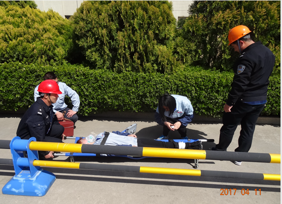 白沙河動監(jiān)站組織青島統(tǒng)一飼料消防演練，提升安全意識