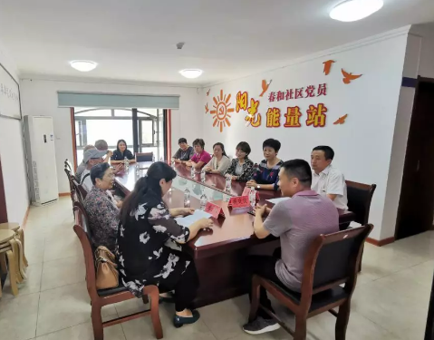 李滄區(qū)虎山路街道開展“代表聯(lián)系選民月”述職評議會