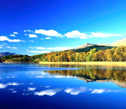 暑假出游提前打算 國(guó)內(nèi)親水海灘湖泊(組圖)