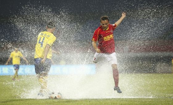 李凱曲波齊頭并進(jìn) 海牛逆轉(zhuǎn)成都迎客場首勝