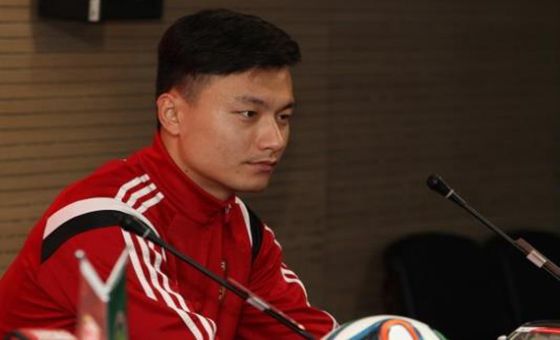 郜林或出任國足隊長 直言不能被小將比下去