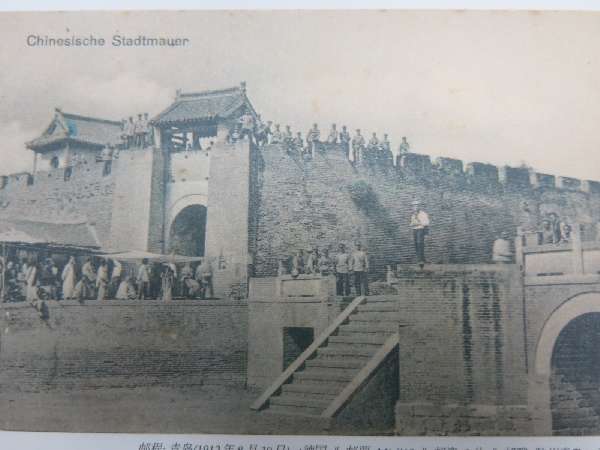 組圖：即墨古城城墻 城外護(hù)城河 官人墓地