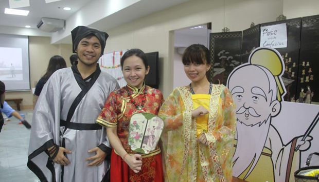 “全球孔子學(xué)院日”菲律賓民眾參加活動