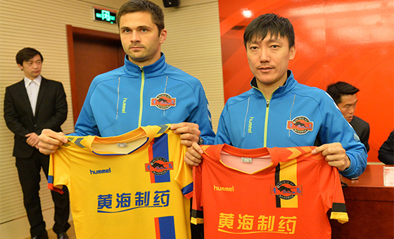 中甲大幕即將拉開 曲波攜手海牛新外援亮相發(fā)布會