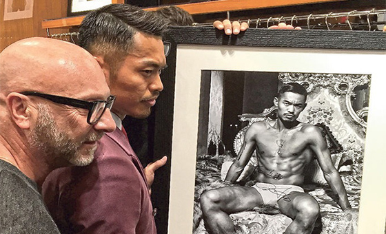 林丹寫真漏太多惹爭(zhēng)議 尚未做出解釋說(shuō)明（組圖）