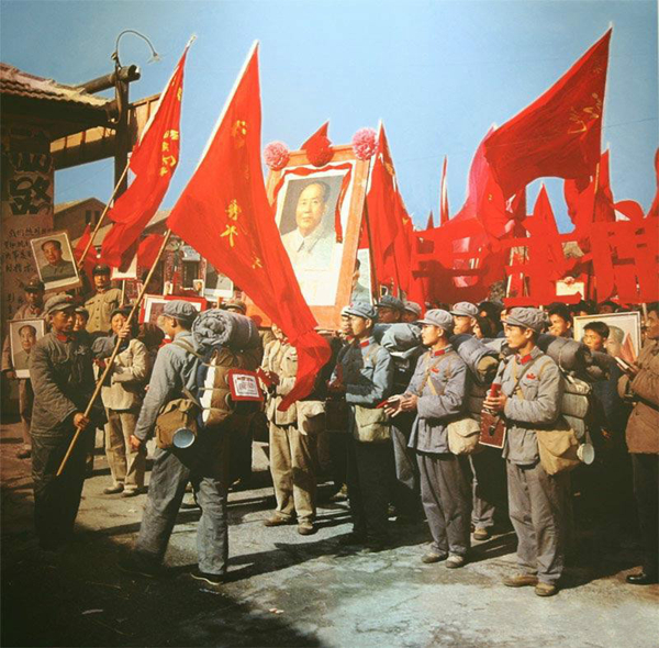 本组图记录了文化大革命时期社会的影像. 责任编辑:张兆新