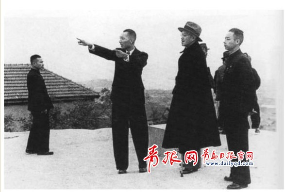 1488356100741071711.jpg 蔣介石在青島視察.jpg