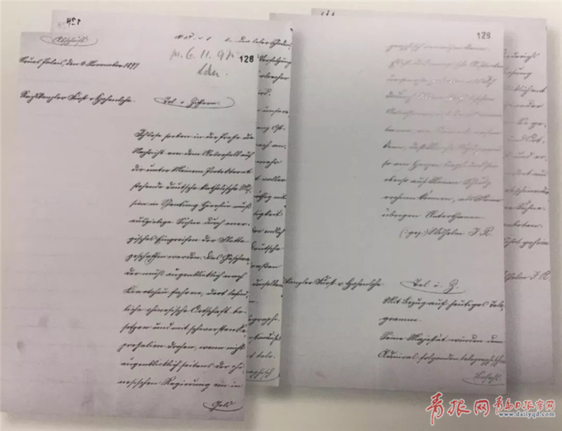 1542166600659056385.jpg 8.webp.jpg