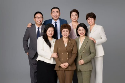 擇勢(shì)而為，與時(shí)共進(jìn)，笑對(duì)未來