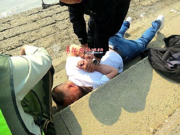 開發(fā)區(qū) 唐島灣 停車場 皮包 解碼器 干擾器 作案 犯罪嫌疑人 商圈 別克 青報網(wǎng) 