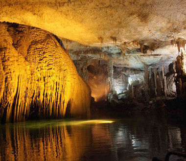 上帝的鬼斧神工 17個地球上的奇觀景色