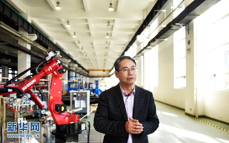 （新華全媒頭條·十三五民眾愿景·圖文互動）（3）未來五年，百姓都期盼啥？