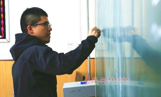 青島新鮮人 盲校 師者 宋曄