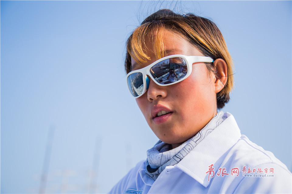 綻放在海上的“黑玫瑰”