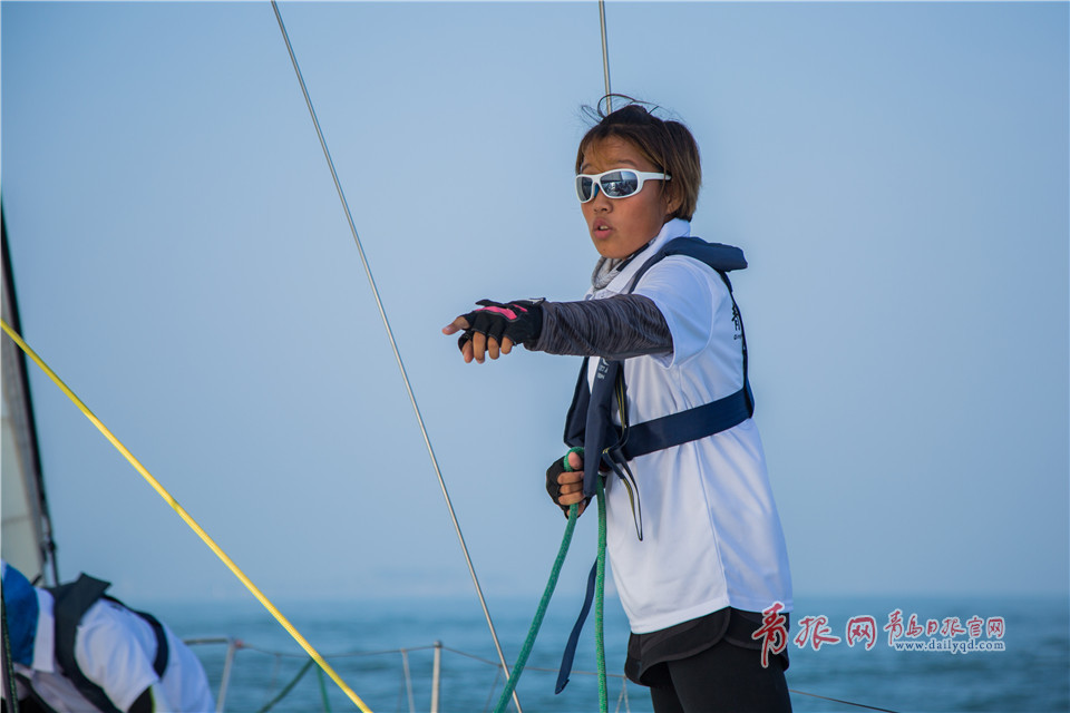 綻放在海上的“黑玫瑰”