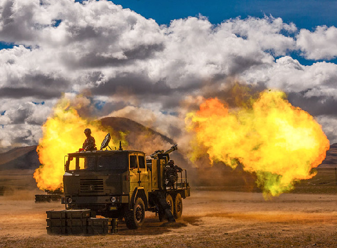 演兵場上慶佳節(jié)