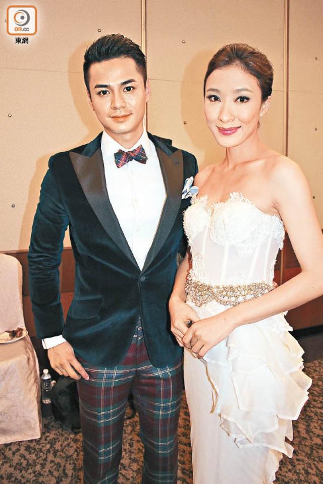 喜帖曝光杨怡罗仲谦将于10月2日摆婚宴结婚