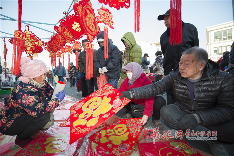 赶大集,备年货……进了腊月门青岛年味浓