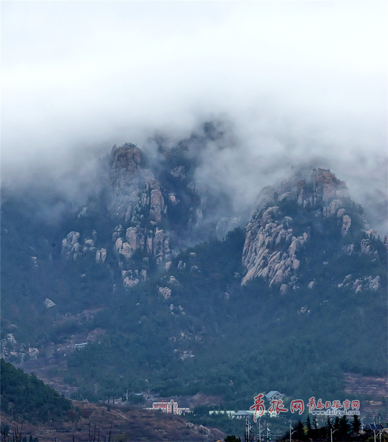 崂山：云雾缭绕似人间仙境