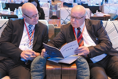 数字OT坏了怎么修青岛日报专版〡“双会”共振 智创未来_https://www.jmylbn.com_新闻资讯_第2张