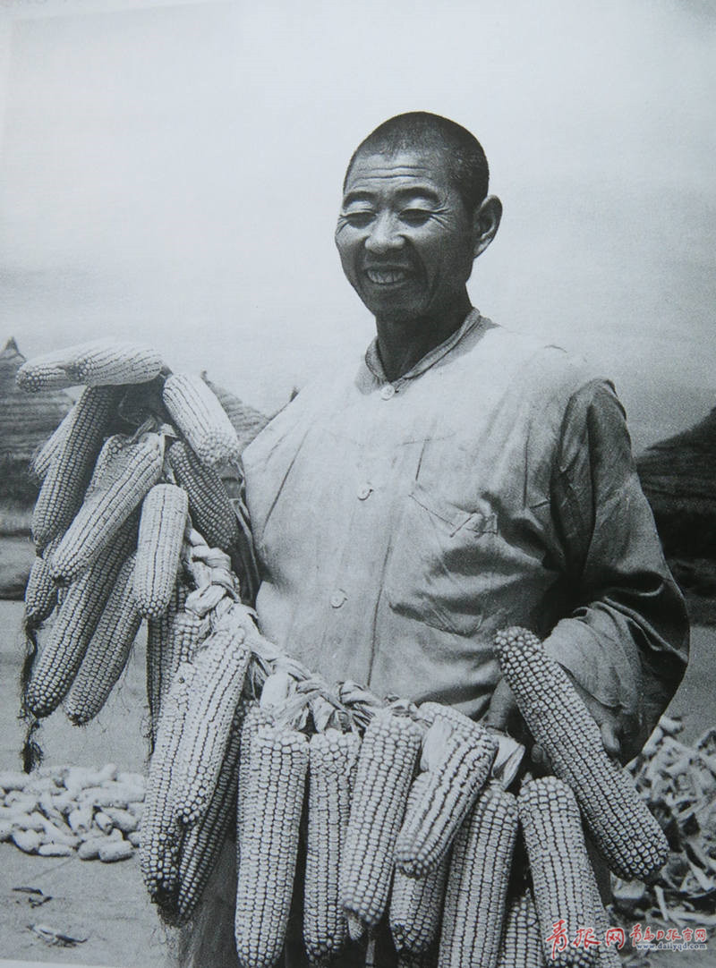 老照片:60年代青岛人都吃啥?