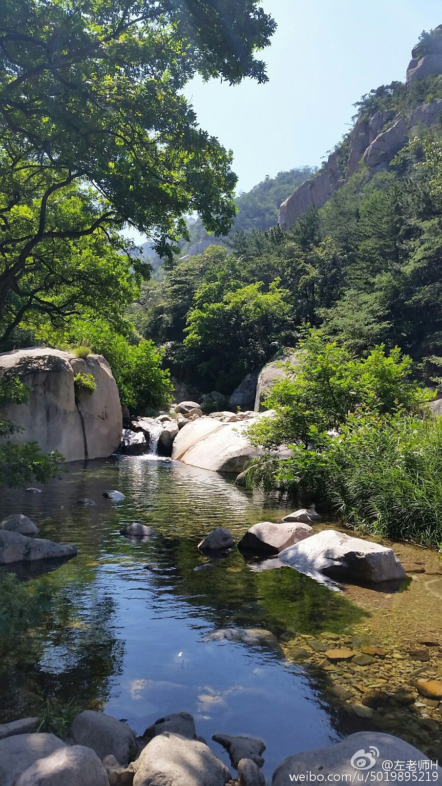 初秋嶗山北九水清爽宜人流水淙淙美如畫