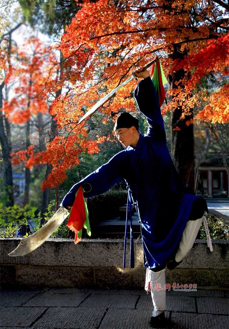 崂山太清宫道士图片