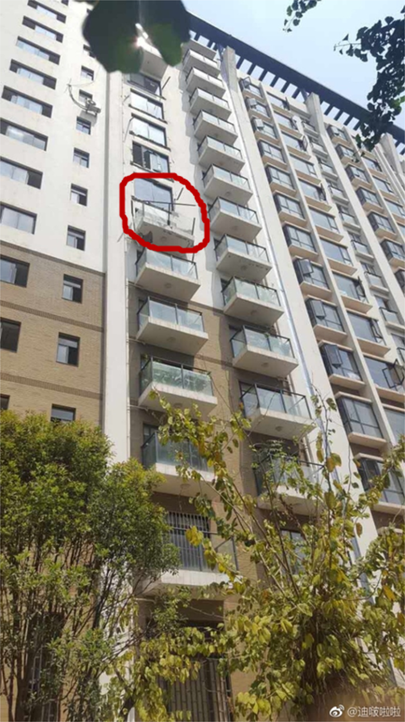 震惊网曝昆明一小区5户人家阳台集体脱落